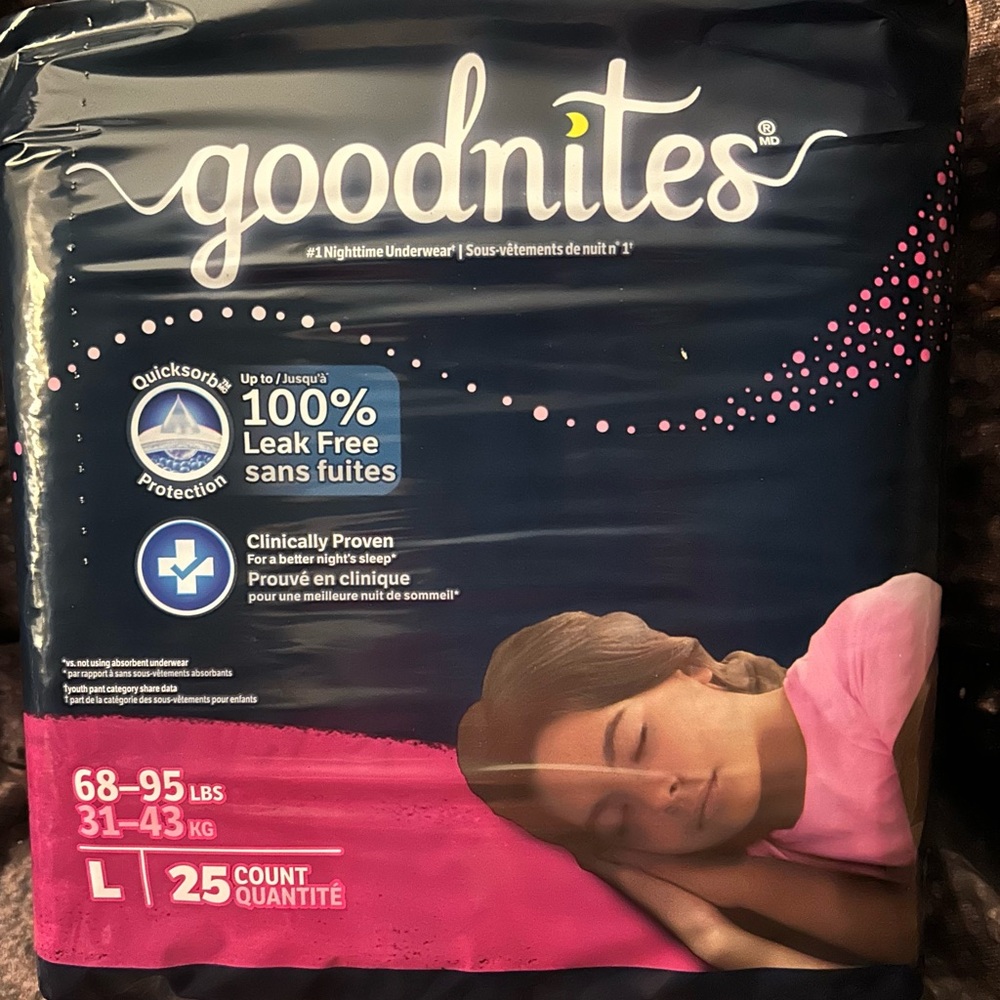 Goodnites Girls' Nighttime Bedwetting Underwear, Sz Large (68-95 lbs) -25 Count